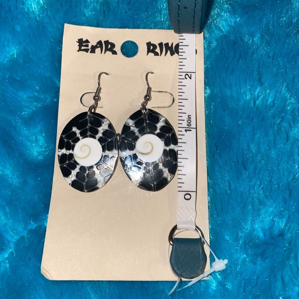 Beach Shell Drop Earring Set🐚 - Picture 4 of 4
